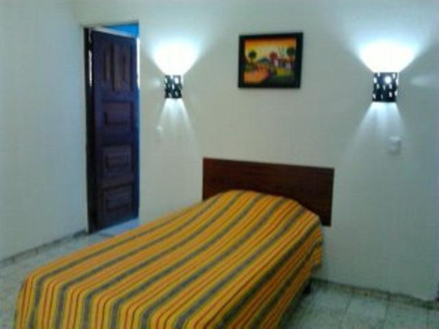 Hostal Dona Marta Σαν Σαλβαντόρ Εξωτερικό φωτογραφία
